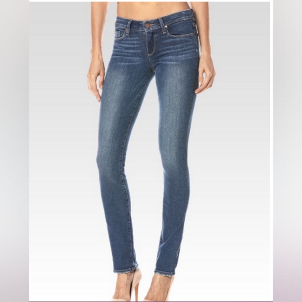 Paige Skyline skinny jeans. SIZE 28